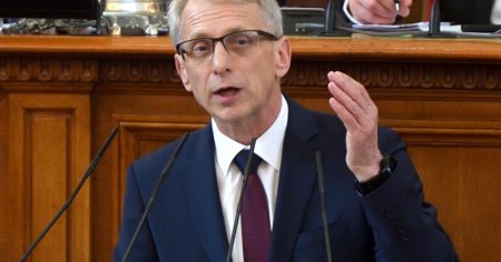 Prim-ministrul bulgar a demisionat pentru a permite preluarea functiei de catre partenerul de coalitie