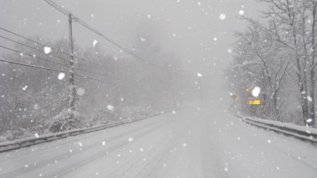 Informare meteo ANM de ninsori in Romania! Zonele in care se va depune strat de zapada