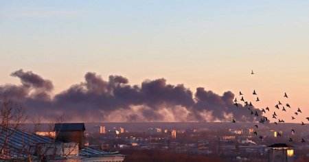 Dronele ucrainene au intrerupt alimentarea cu energie electrica in Crimeea. Atacuri in Belgorod si Voronej