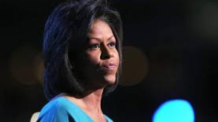 Michelle Obama neaga speculatiile potrivit carora va candida la presedintie