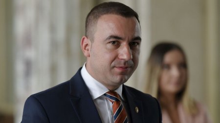 Ministrul Digitalizarii a anuntat cand vor putea romanii sa-si schimbe buletinul, permisul sau pasaportul cu aplicatia unica