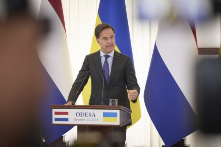 O pereche de maini sigure”: Cine este Mark Rutte, premierul olandez favorit sa preia sefia NATO