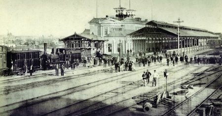 Gara de Nord din Bucuresti avea initial numele altui oras celebru al Romaniei. Este ridicata pe terenul boierului Dinicu <span style='background:#EDF514'>GOLESCU</span>