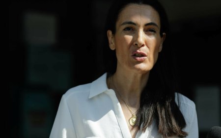 Un nou scandal intre Clotilde Armand si PSD-PNL. Edilul anunta ca primaria se inchide: Au luat banii, i-au dat la Catedrala