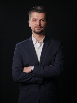 Alin Latu, Country Manager iBanFirst Romania: Volatilitatea crescuta de pe piata valutara a determinat o crestere de 97% a cererii de servicii de hedging in 2023, companiilor romanesti fiind tot mai atente la gestionarea riscurilor financiare