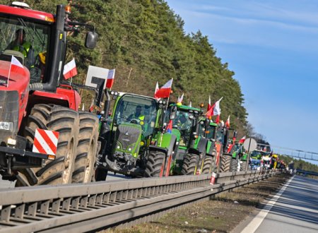 Comisia Europeana invita fermierii la un sondaj pentru a intelege motivele lor de ingrijorare