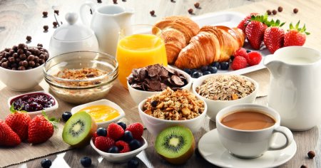 Micul dejun bogat in <span style='background:#EDF514'>CARBOHIDRATI</span> ne face mai putin atractivi. Doctor: Acesta este un motiv suficient pentru a limita consumul lor