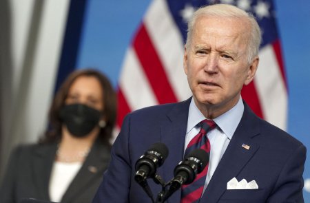 Joe Biden il ataca pe fostul presedinte Donald Trump intr-un discurs in<span style='background:#EDF514'>FLACARA</span>t privind Starea Uniunii, in incercarea de a-si recastiga sprijinul electoral