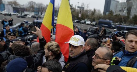 AUR sustine ca nu are legatura cu protestatarii trimisi de Sor la Bucuresti