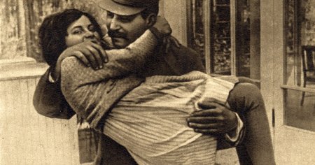 Cum a reusit sa fuga singura fiica a lui <span style='background:#EDF514'>STALIN</span> din lagarul comunist. Printesa Rosie: Ramasese un asiatic pur, in ochii caruia femeia nu valora mare lucru