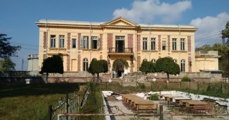 Locul din Romania unde familia regala dadea cele mai tari petreceri. De ce era numit Palatul <span style='background:#EDF514'>PLACERI</span>lor