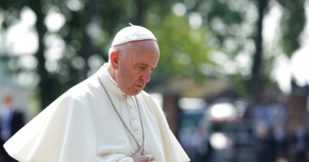 Papa Francisc spune ca Ucraina ar trebui sa aiba 