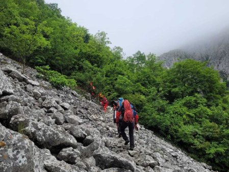 Un cetatean ucrainean, cu febra si frisoane, este cautat de salvamontistii din Maramures