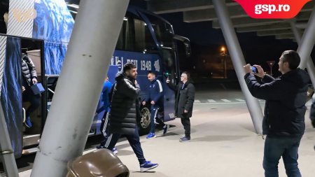 FCU CRAIOVA - CSU CRAIOVA » Jucatorii lui Mititelu au ajuns la stadion