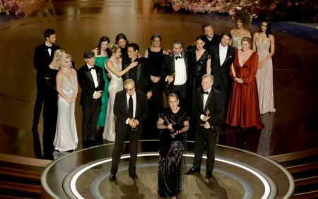 Premiile Oscar 2024, <span style='background:#EDF514'>LISTA COMPLETA</span> a castigatorilor. Oppenheimer are cele mai multe premii