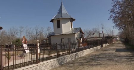 Dascalul injunghiat intr-o biserica din Buzau, transferat la un spital din Bucuresti VIDEO