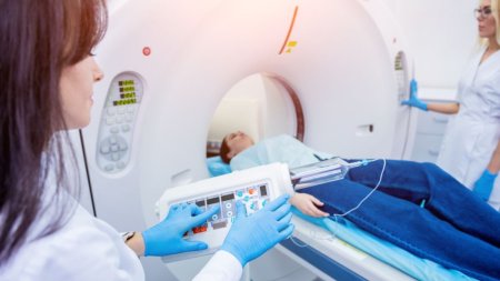 RMN versus tomografie. Care sunt diferentele