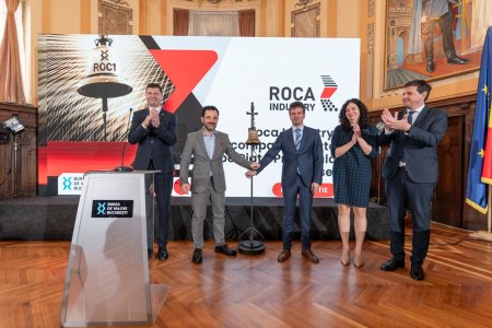 <span style='background:#EDF514'>ROCA INDUSTRY</span> devine companie listata pe Piata Reglementata a BVB, dupa doi ani de la debutul pe piata AeRO. Valoarea companiei a crescut cu 23% in doi ani de prezenta pe piata de capital, la o capitalizare de 234,7 milioane lei