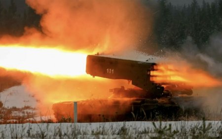 VIDEO. Ucrainenii au distrus Soarele arzator al Rusiei. Momentul in care un lansator TOS-1A e aruncat in aer