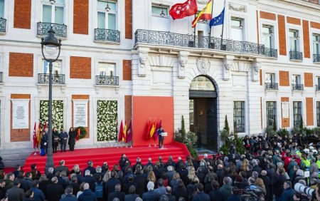 20 de ani de la <span style='background:#EDF514'>ATENTATE</span>le de la Madrid, in care au murit si romani. Spania si Europa aduc un omagiu victimelor. GALERIE FOTO