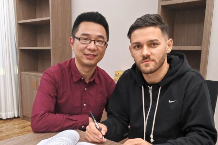 Alex Ionita a debutat in China » Ce numar a primit si cum s-a descurcat fostul jucator de la Rapid