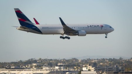 Pilotul din cel mai recent incident cu un avion Boeing rupe tacerea: Am pierdut controlul! | Un martor ostil companiei americane, gasit mort in parcare