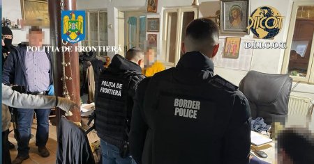 Perchezitii DIICOT in cinci judete, la o grupare care a incercat sa introduca si sa scoata din Romania 500 de migranti