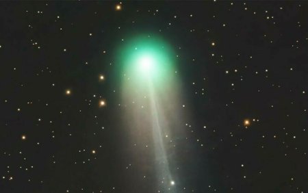 Cometa diavolului a devenit vizibila de pe Pamant. Este de trei ori mai mare decat E<span style='background:#EDF514'>VERES</span>tul si apare o data la 71,3 ani