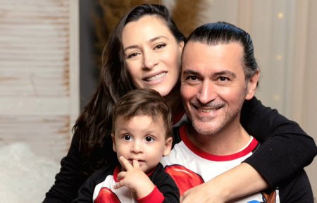 <span style='background:#EDF514'>CATALINA PONOR</span> a nascut al doilea copil: Bine ai venit in aceasta lume. Ce imagine a postat din spital cu bebelusul