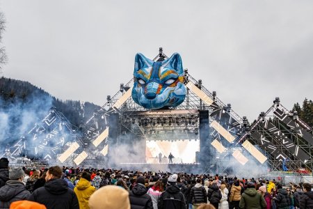 Maine incepe MASSIF, primul mare festival al anului! Se asteapta 55.000 de participanti in Poiana Brasov