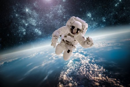Business MAGAZIN. Cine vrea sa fie astronaut? NASA recruteaza pentru prima data in patru ani noi exploratori ai spatiului. Salariul ajunge la 160.000 de dolari pe an