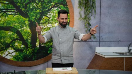 Chef Orlando Zaharia, juratul Chefi la cutite, si-a descoperit pasiunea pentru bucatarie inca din <span style='background:#EDF514'>COPILARIE</span>: Faceam clatite si gogosi pentru copiii de pe scara blocului