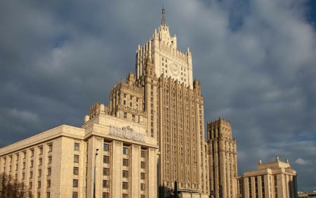 Rusia se considera alarmata si <span style='background:#EDF514'>INSULTA</span>ta de Armenia si o ameninta direct. Gestul curajos al tarii odinioara vasala Moscovei