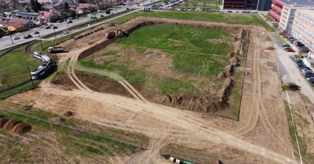Cum arata santierul noului stadion din Timisoara. Ce structura si <span style='background:#EDF514'>DOTARI</span> va avea FOTO