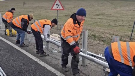 Au fost montate noile sisteme de parapet mobil pe DN1. CNAIR: Este unul dintre cele mai sigure