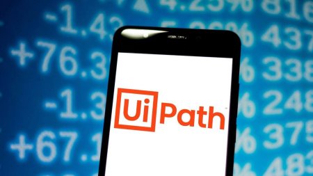UiPath,  compania de software fondata in Romania, raporteaza primul profit trimestrial de cand s-a listat pe Wall Street