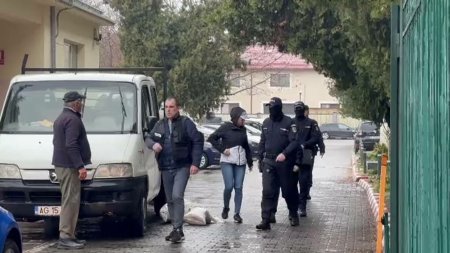 Un avocat din Baroul Bucuresti ar fi vandut case unor oameni decedati. Cum a pacalit notarii si executorii judecatoresti