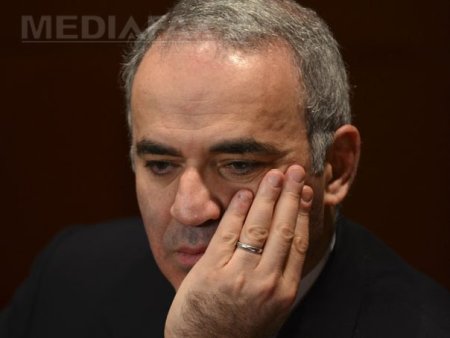 Fostul campion la sah Kasparov: Rusia actuala, comparata cu Germania nazista