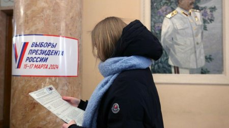 Incidente in prima zi a alegerilor prezidentiale din Rusia. Sectii de votare atacate cu bombe si cocktailuri Molotov