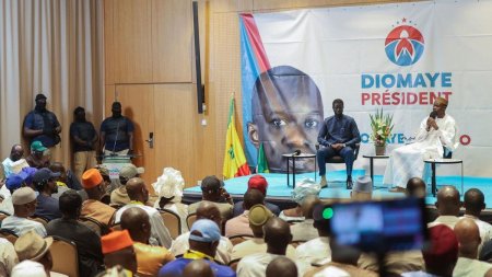 Eliberat din inchisoare, candidatul opozitiei la presedintia Senegalului atrage sute de sustinatori