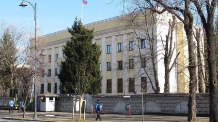 Reactia Ambasadei Rusiei in Romania, dupa alerta de la sediul din Bucuresti: O incercare deliberata a dusmanilor de a provoca panica