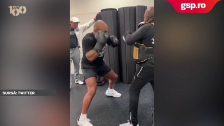 Mike Tyson se antreneaza pentru lupta cu Jake Paul