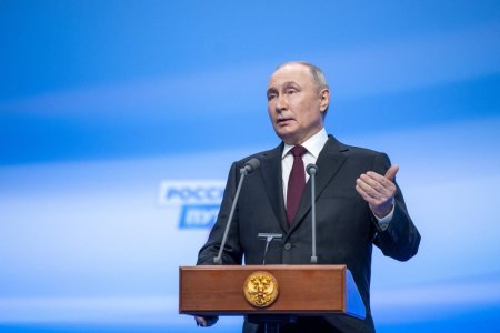 Vladimir Putin revendica o victorie zdrobitoare in alegerile prezidentiale si sustine ca democratia rusa este mai transparenta decat multe altele din Occident – Analiza BBC