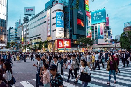 Bancile japoneze isi pregatesc angajatii pentru dobanzi pozitive