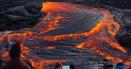 Vulcanul din Islanda continua sa arunce lava