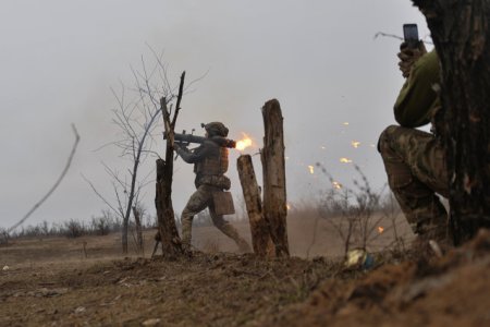 Razboiul din Ucraina, ziua 755. Armata ucraineana isi intareste fortificatiile in regiumea Sumi / Cehia incearca sa livreze obuze Kievului cat mai repede posibil
