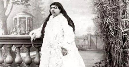 Printesa cu mustata, frumusetea Iranului din sec. XIX, s-a casatorit la 10 ani cu un baiat de aceeasi varsta. Cum a murit