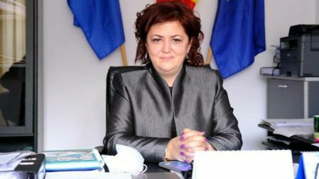 Managera Spitalului Judetean de Urgenta din Botosani a fost retinuta de procurorii DNA pentru infractiuni de coruptie