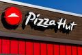 Pizza Hut a restructurat operatiunile locale, inchizand aproape o treime din restaurante in vederea revenirii pe profit. Reteaua nu a mai fost pe profit net din 2016