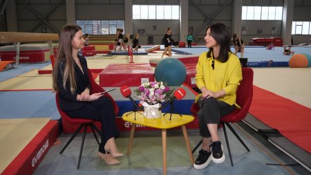 GSP lanseaza La feminin, o emisiune despre ambitia si performanta femeilor in sport: prima invitata, Andreea <span style='background:#EDF514'>RADUCAN</span>